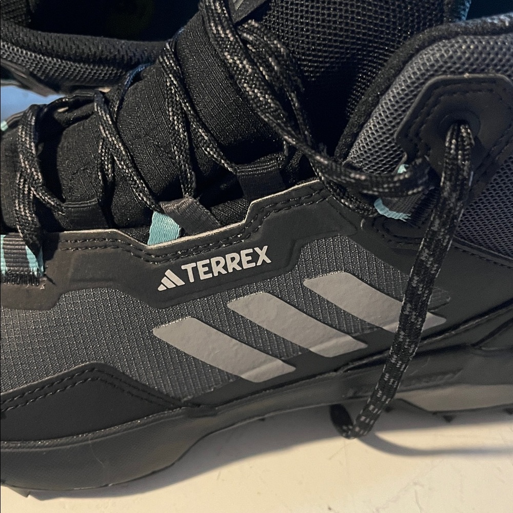 Adidas Terrex AX4 Mid GORE-TEX Hiking Shoes GTX Boots | Women's 9 Black Grey NEW - Picture 11 of 13